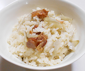 焼き鳥缶の炊き込みご飯